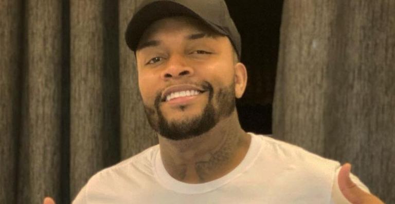 Nego Di detona reencontro dos ex-participantes no dia da final do BBB 21: ”Fingindo serem amigos”