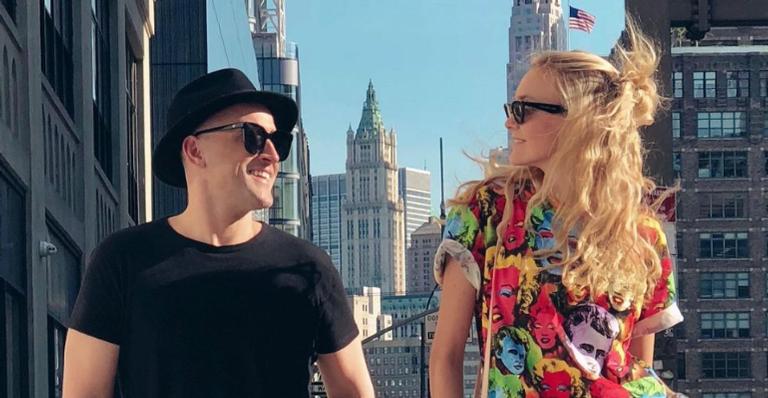 Carol Trentini presta homenagem emocionante para Paulo Gustavo: ”Parece um pesadelo”