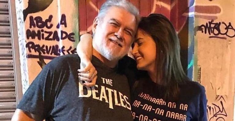 Mari Palma relembra vídeo do pai falecido e confessa saudade: ”Tem dia que é mais difícil”
