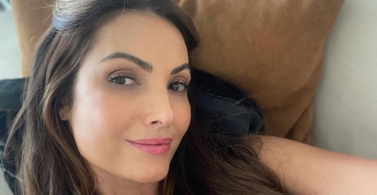Patrícia Poeta arranca elogios de fãs ao surgir com vestido amarelo estiloso: ”Maravilhosa!”