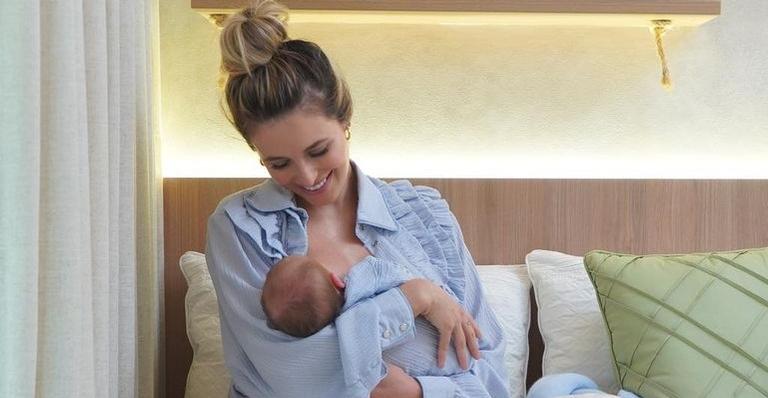 Lorena Carvalho celebra primeiro Dia das Mães com o filho, Luca, com vídeo fofíssimo dele no banho