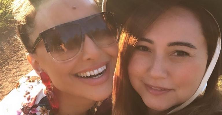Karina, irmã de Sabrina Sato, recebe alta após Covid-19: ”Me sentia me despedindo a cada dia”