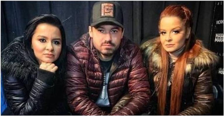 Maraisa surge ‘segurando vela’ para Maiara e Fernando Zor e brinca: ”Resumo da noite!”