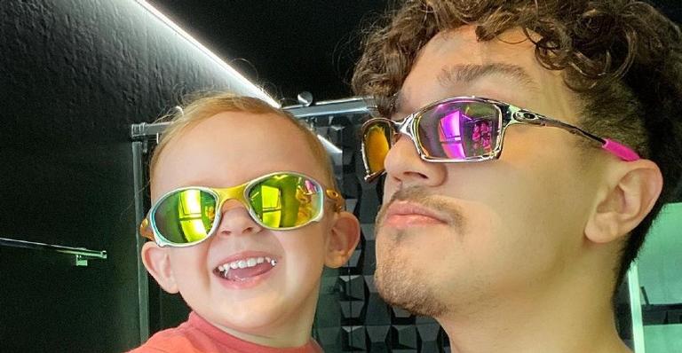 Christian Figueiredo publica sequência de cliques perfeitos com Gael e se derrete: ”Meu anjinho”