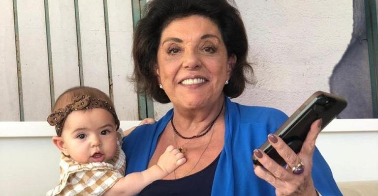 Em clima de TBT, Leda Nagle recorda momentos com a neta, Zoe: ”Que delícia”
