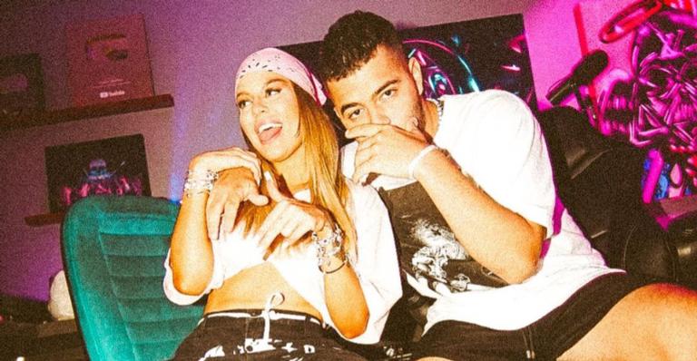Luísa Sonza posta sequência de cliques com Pedro Sampaio nos bastidores de gravação