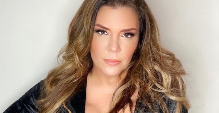 Simony comemora aniversário de 18 anos da filha: ”Que o mundo te receba com todo seu talento”