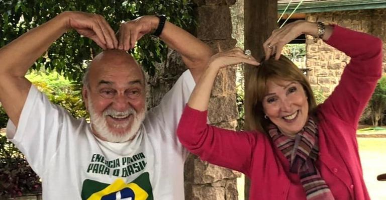Lima Duarte comemora aniversário da filha, Monica Maluf: ”Me faz muito orgulhoso e feliz”