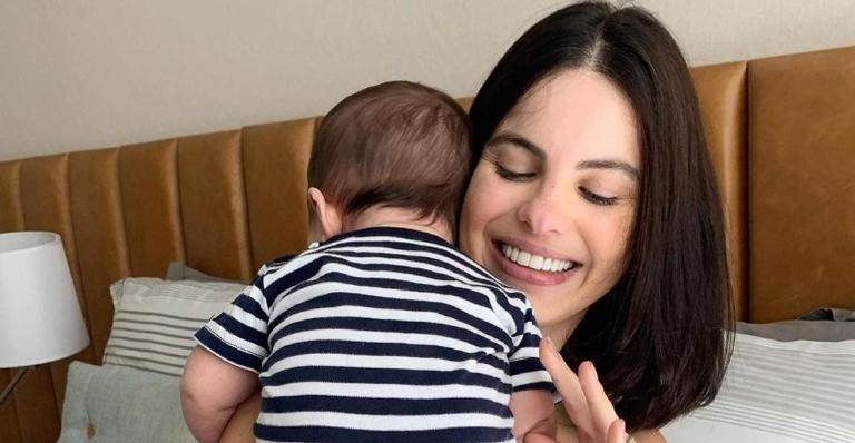 Sthefany Brito fala sobre relação de seu cachorrinho com Enrico: ”Ainda com muito ciúme”