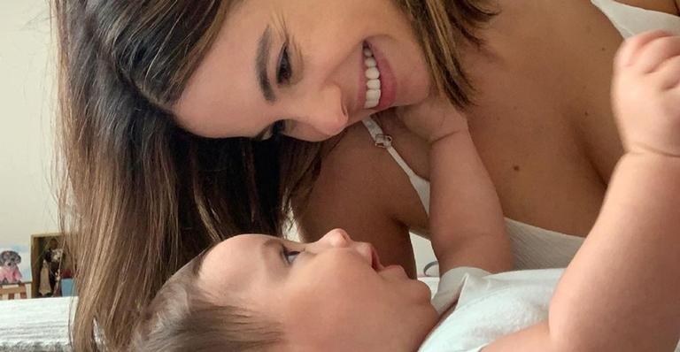 Sthefany Brito posta clique encantador do filho e se derrete: ”Sorriso banguelo”