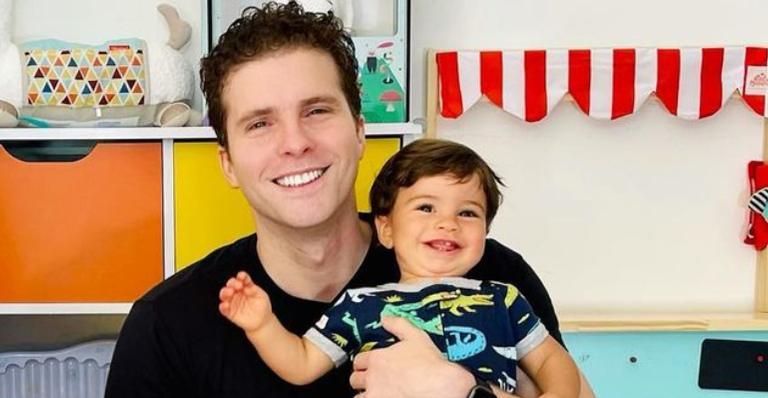 Thiago Fragoso registra primeiros passos do filho caçula, Martin: ”Momento de agradecer!”