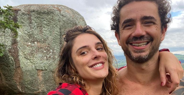Rafa Brites relembra clique romântico ao lado do marido, Felipe Andreoli: ”Delicia da minha vida”