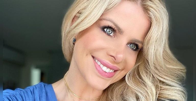 Karina Bacchi posta cliques belíssimos e transmite mensagem de gratidão