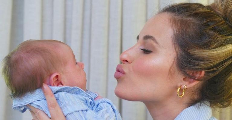 Lorena Carvalho compartilha detalhes da comemoração de 2 meses do filho: ”Fazendinha do Luca”