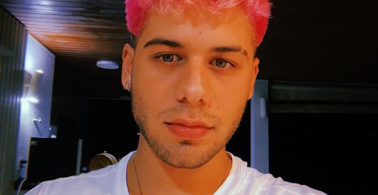 Zé Felipe anuncia nova parceria com DJ Ivis e agita a web: ”É mais uma pro Brasil”