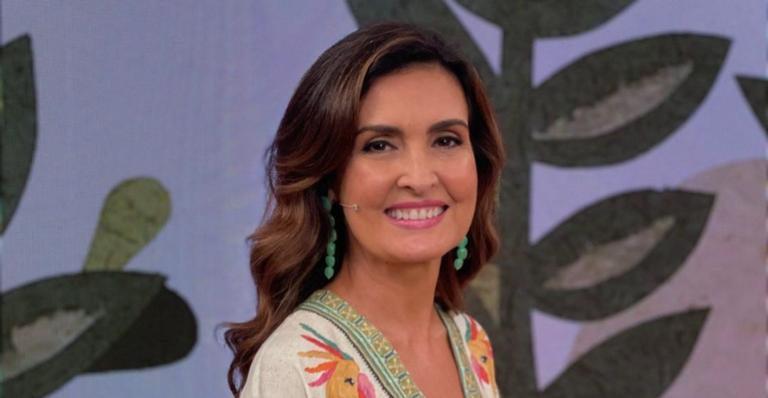 Fátima Bernardes alcança 12 milhões de seguidores e agradece o apoio: ”Que possamos seguir juntos”