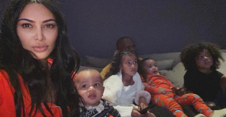 Aos 5 anos, filho de Kim Kardashian testou positivo para a Covid-19