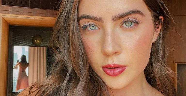 Jade Picon surge belíssima em cenário inusitado e brinca: ”Um hamster em sua rodinha de correr”