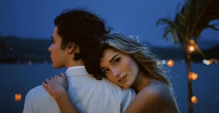 João Figueiredo posta registro de seu casamento com Sasha Meneghel e modelo se declara: ”Maridão”