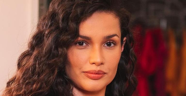 Juliette bate o martelo e decide com quem fará sua primeira parceria musical: ”Fofo e humilde”
