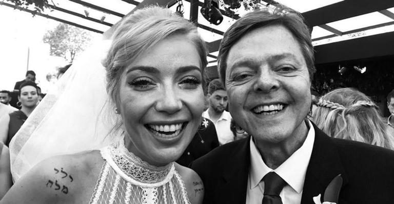 Luiza Possi relembra do pai e desabafa: ”Perdi o meu pai pra uma doença que já tinha vacina”