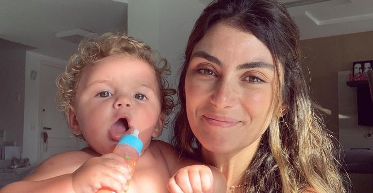 Mariana Uhlmann diverte a web ao compartilhar desafio com o filho caçula, Vicente