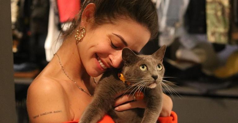 Tâmara Contro lamenta morte do seu gato de estimação: ”Foi incrível em todos os sentidos”
