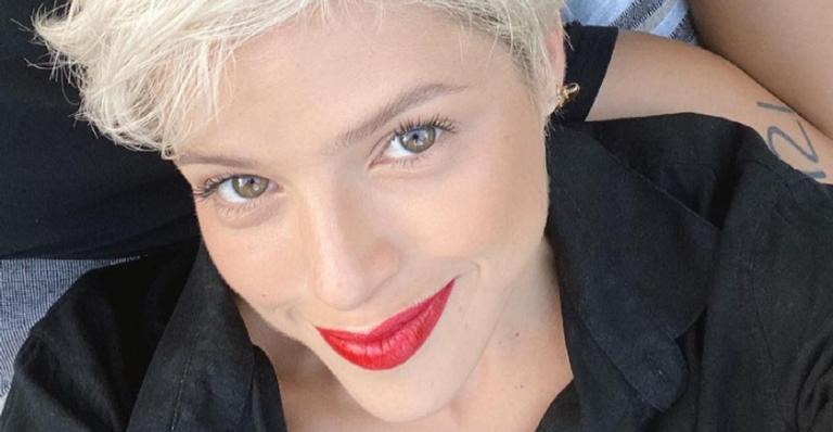 Agatha Moreira se emociona por voltar para Verdades Secretas: ”Presente irretribuível”