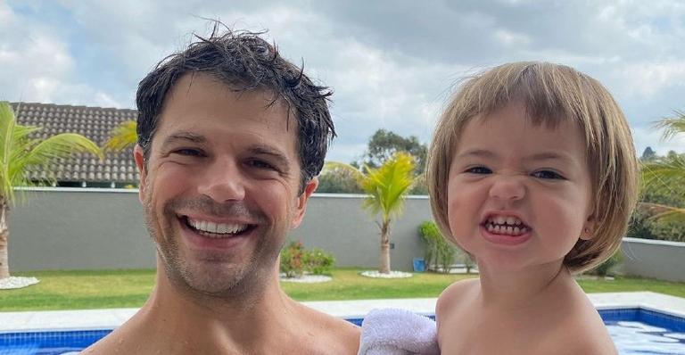 Duda Nagle aparece se divertindo com Zoe: ”Muito bom redescobrir as brincadeiras com ela”