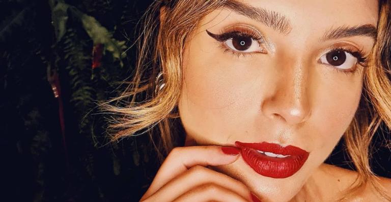 Giovanna Lancellotti mergulha em águas cristalinas ao lado de amigos: ”Melhores juntos!”