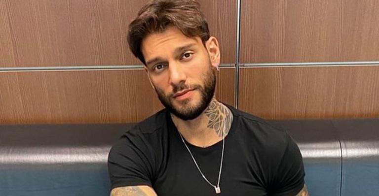 Lucas Lucco se declara para a esposa e o filho: ”Tenho uma linda família”