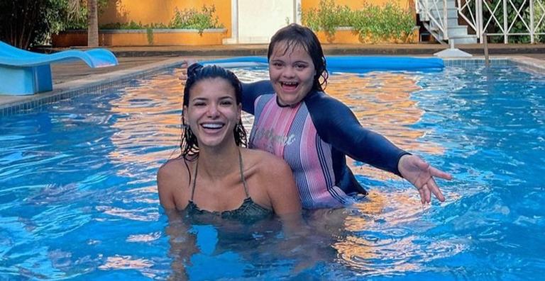 Jakelyne Oliveira comemora aniversário de 13 anos da irmã: ”Seu futuro será lindo”
