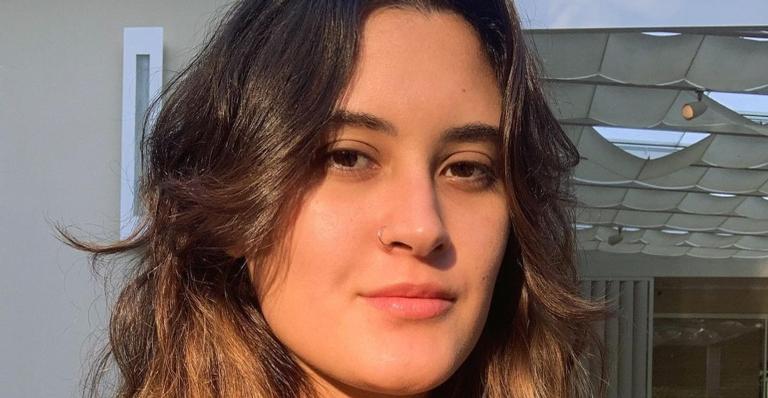 Filha gata de Fátima Bernardes esbanja corpão em clique de biquíni e web baba: ”Sereia linda”