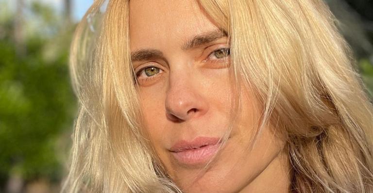 Carolina Dieckmann visita o passado e fala sobre estreia na TV: ”Frio na barriga”