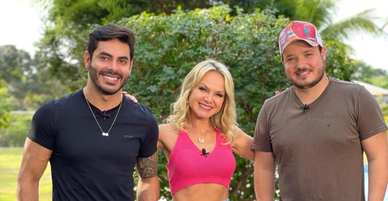 Israel e Rodolffo surgem ao lado de Eliana durante gravação: ”Em breve novidades”