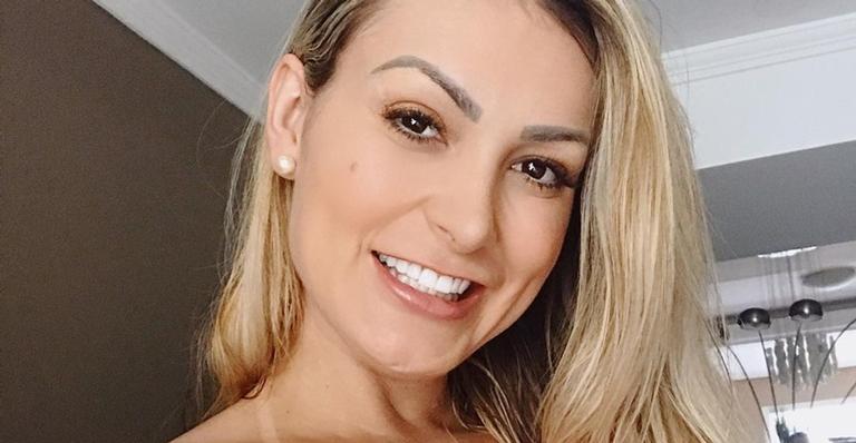 Andressa Urach posta foto do filho e chama atenção da web: ”Como ele mudou”