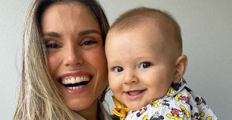 Flávia Viana mostra seu filho a olhando com admiração e dispara: ”É algo inexplicável”