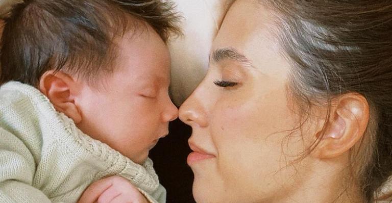 Gabi Brandt se derrete ao publicar clique com o filho caçula, Henri