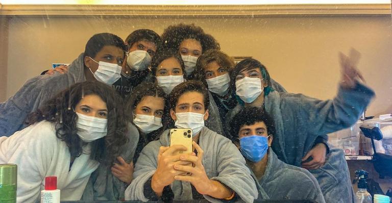 João Guilherme compartilha bastidores da nova série da Netflix, ‘De Volta Aos 15’