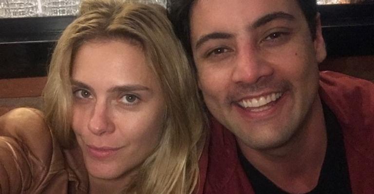 Carolina Dieckmann parabeniza Bruno De Luca com bela homenagem: ”Para infinito e além”