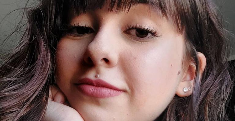 Klara Castanho impressiona a web ao exibir visual estilosíssimo