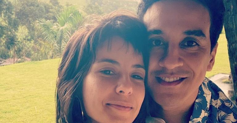 Andréia Horta presta homenagem de aniversário para o marido, Marco Gonçalves