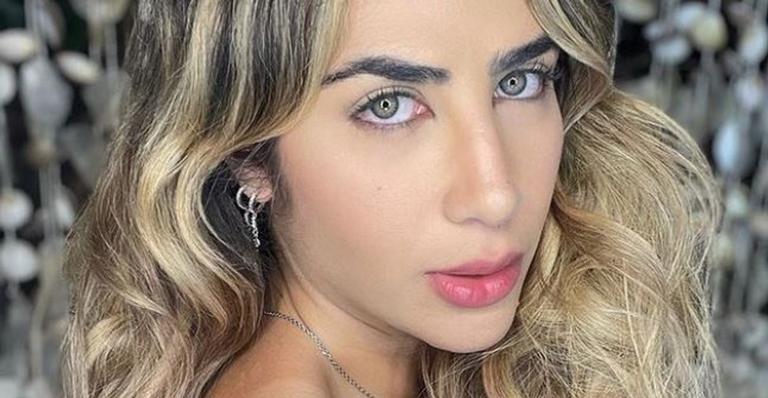 De biquíni, Jéssica Costa ostenta corpão e chama atenção da web: ”Lindíssima”