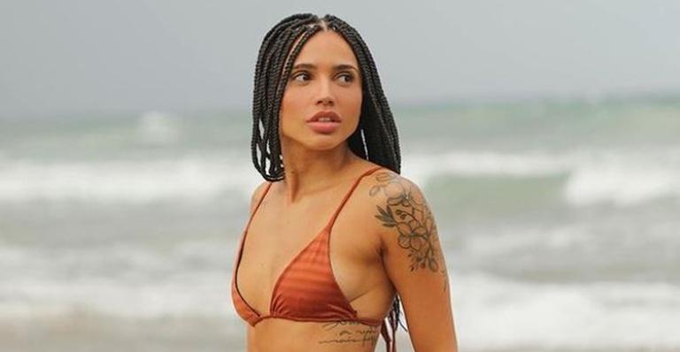 Paula Amorim faz tatuagem em homenagem ao ‘No Limite’: ”Tá no coração e agora na pele”