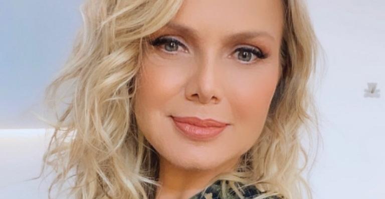 Eliana posta clique romântico com o marido, Adriano Ricco, e os fãs elogiam