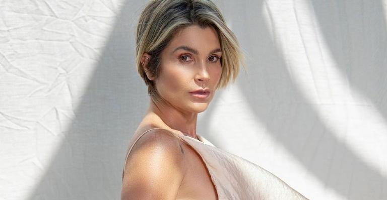 Flávia Alessandra compara fotos antigas com cliques atuais e impressiona a web