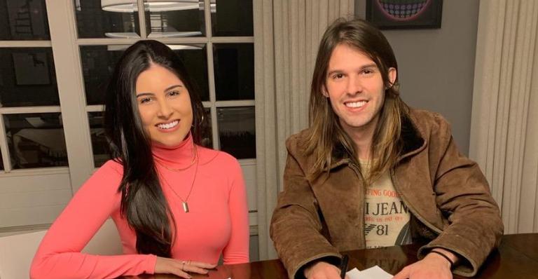 Manu Cabanas anuncia parceria com Dudu Surita, filho de Emilio Surita