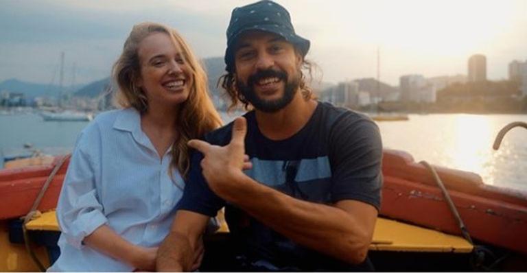 Gabriel O Pensador lança música e clipe inspirado na namorada: ”Girl from Garopaba”
