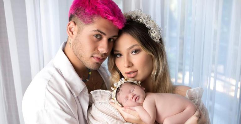 Zé Felipe se derrete ao postar cliques encantadores ao lado de sua família: ”Amor!”