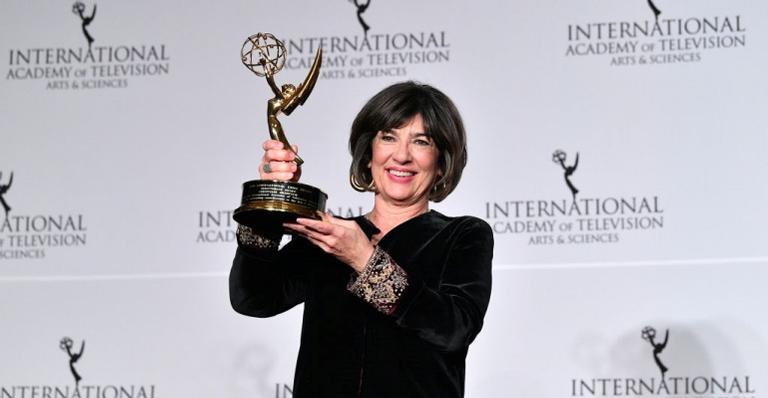 Christiane Amanpour, da CNN, revela tratamento contra câncer de ovário: ”Sempre escute seu corpo”